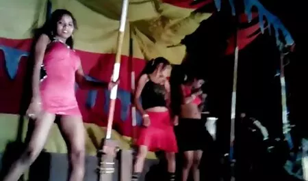 大きな乳首を持つ女の子によるハゲ帽子のオナニーの情熱 イケメン 男優 エロ