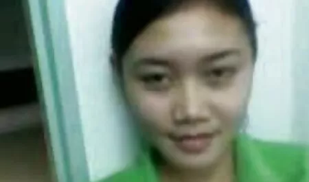 Kessieと彼女の彼氏を持つレズビアン性 女性 が 見る エロ ビデオ