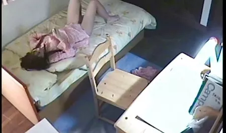 女の子与えblowjobへ男squatting右オンザ通り イケメン 男優 エロ