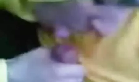 わんぱくやんちゃな女の子が金髪に搾り出して舐めてるレズビアンで膣 女性 向け 無料 av