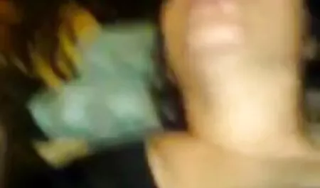 ブルネットクレイジー点灯裸の膣とおっぱいで公開 男性 向け av 動画