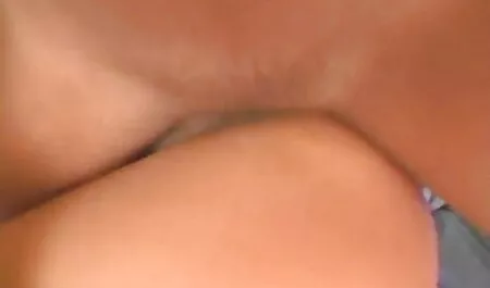 18歳ブロンド学生からかって生物学の先生とスカート 女性 向け の エッチ な 無料 動画