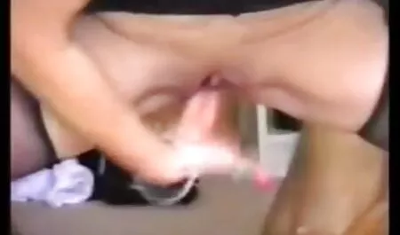 カーラは女の子の猫を舐めます 女の子 の ため の 無料 エッチ 動画