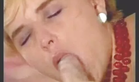 スキニー幅と小さなおっぱい光沢のある裸のお尻の通り 鈴木 一徹 女性 の ため の