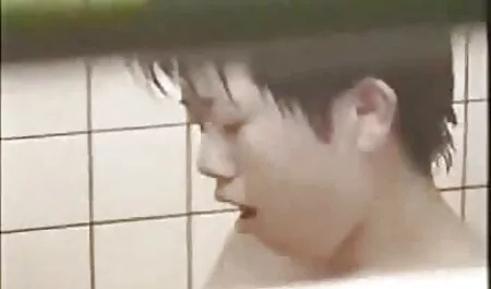 スキニー男は着物で芸者を結び、吸い込まれます 女の子 の ため av